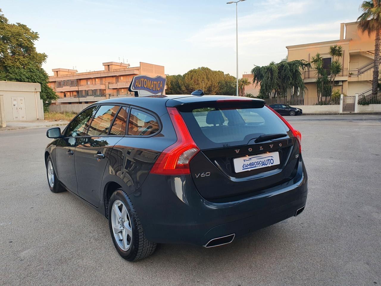 Volvo V60 D2 Geartronic 2.0d 120cv Dinamyc Edition