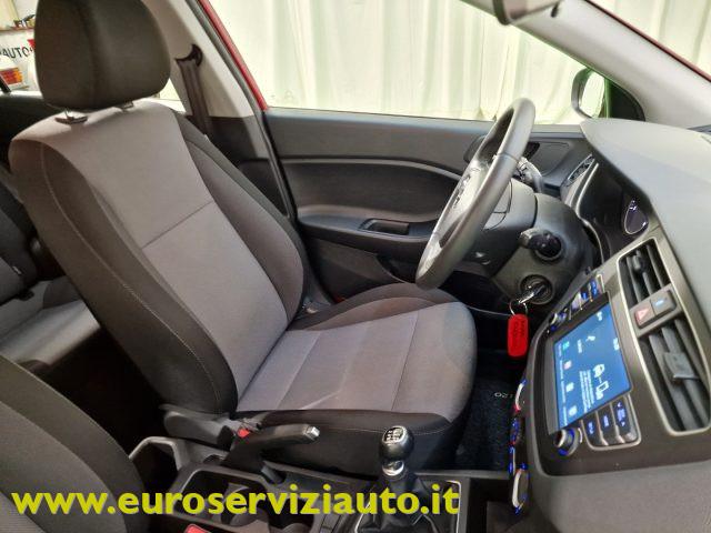 HYUNDAI i20 1.2 5 porte Connectline