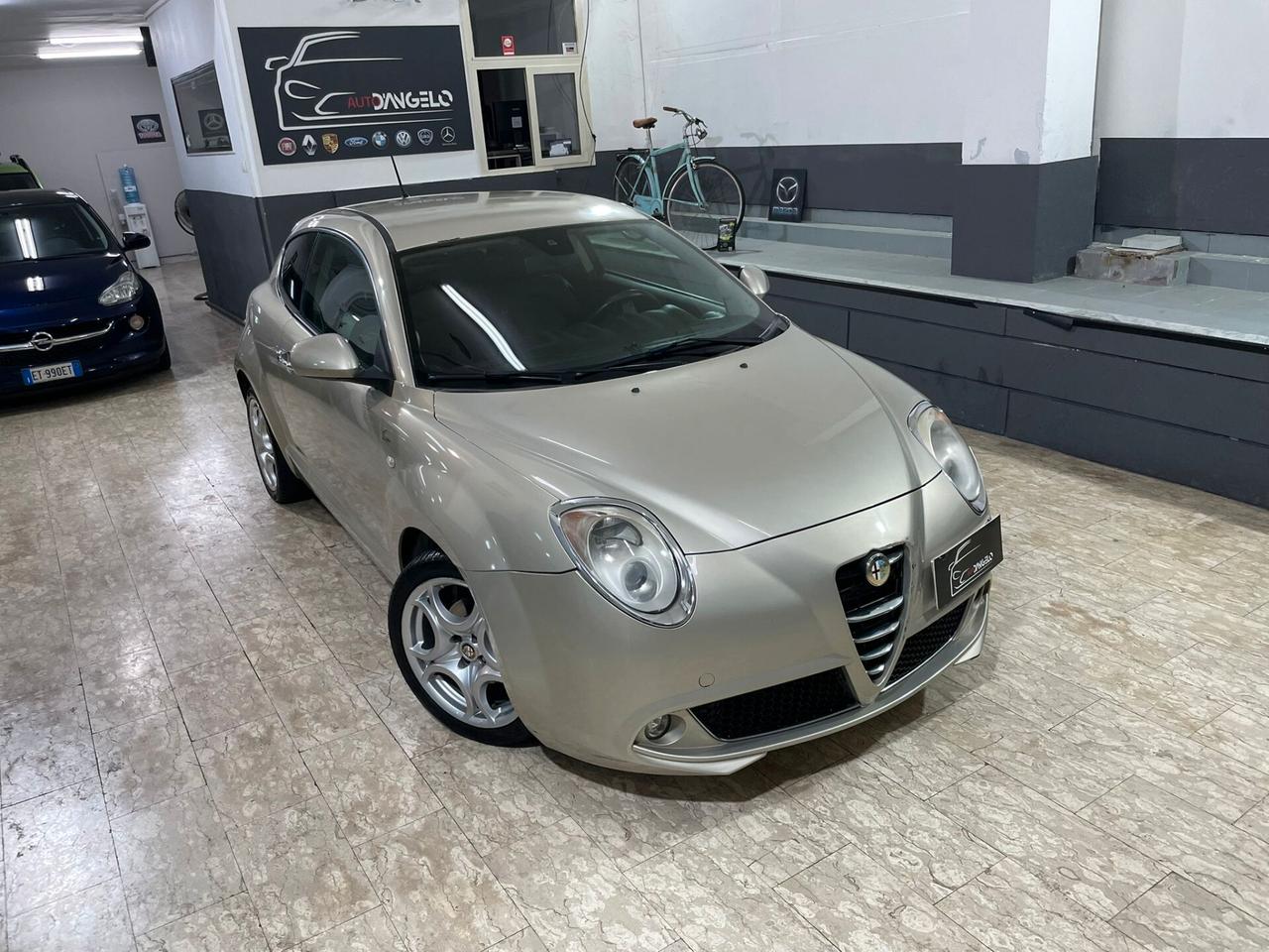 Alfa Romeo MiTo 1.3 JTDm-2 95 CV S&S Distinctive Sport Pack
