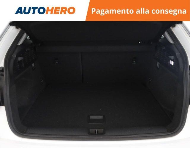 AUDI Q2 30 TDI Identity Black