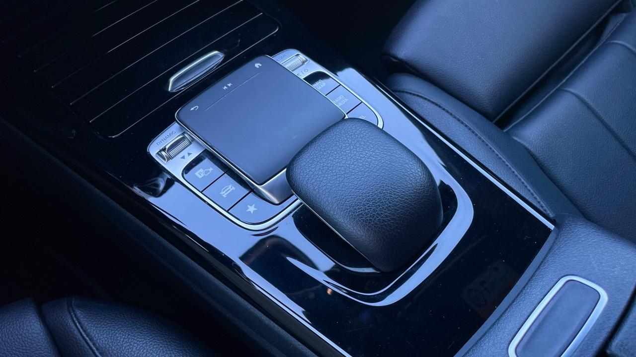 MERCEDES-BENZ CLASSE A180 1.5 116CV - FULL LED, PELLE, NEOPATENTATI
