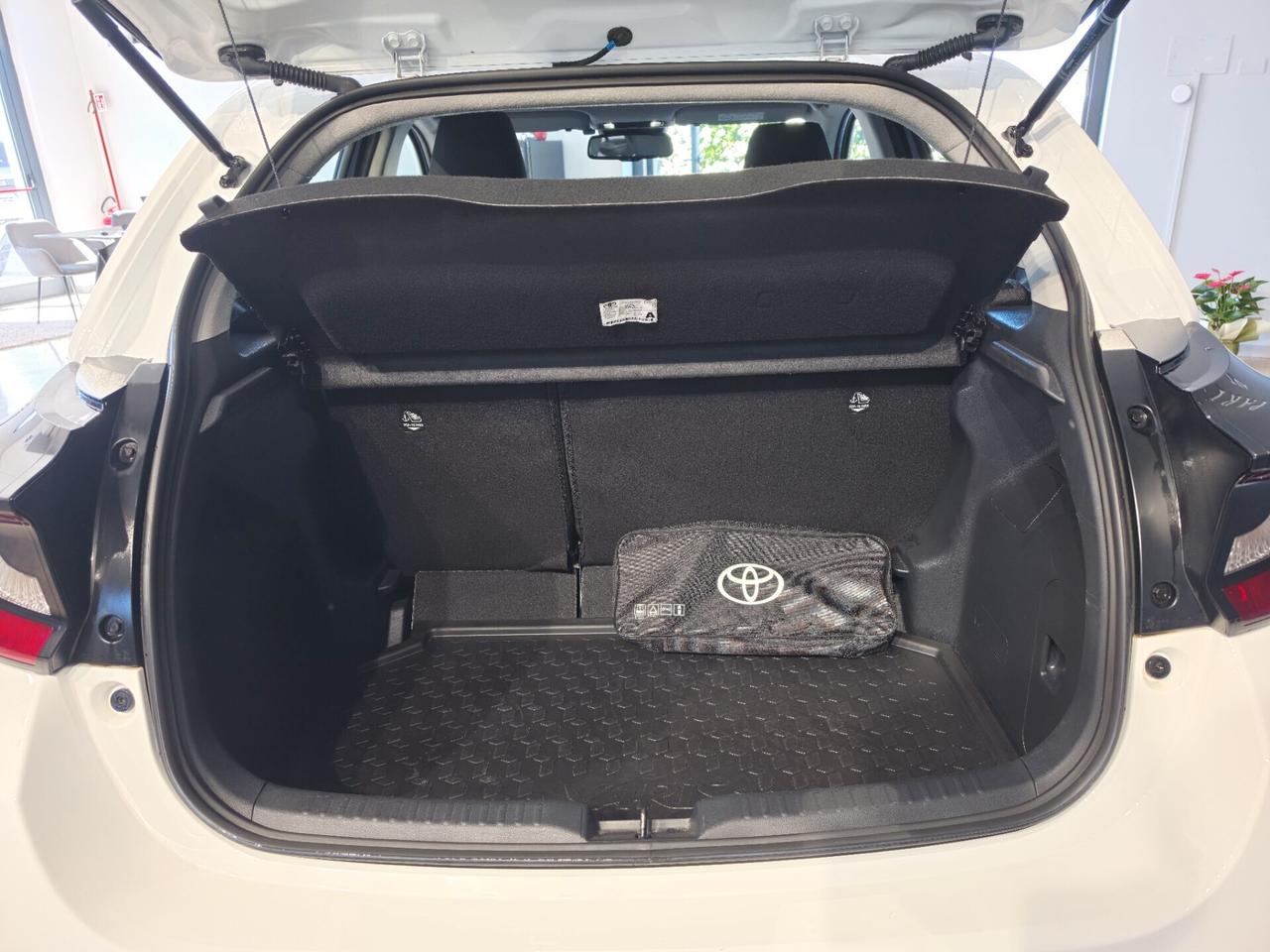 Toyota Yaris 1.5 Hybrid 5 porte Active