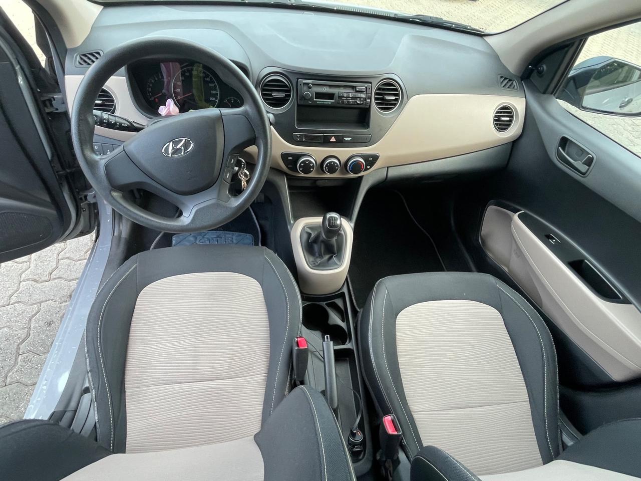 Hyundai i10 1.0 - SOLI 87..000 km PERFETTA