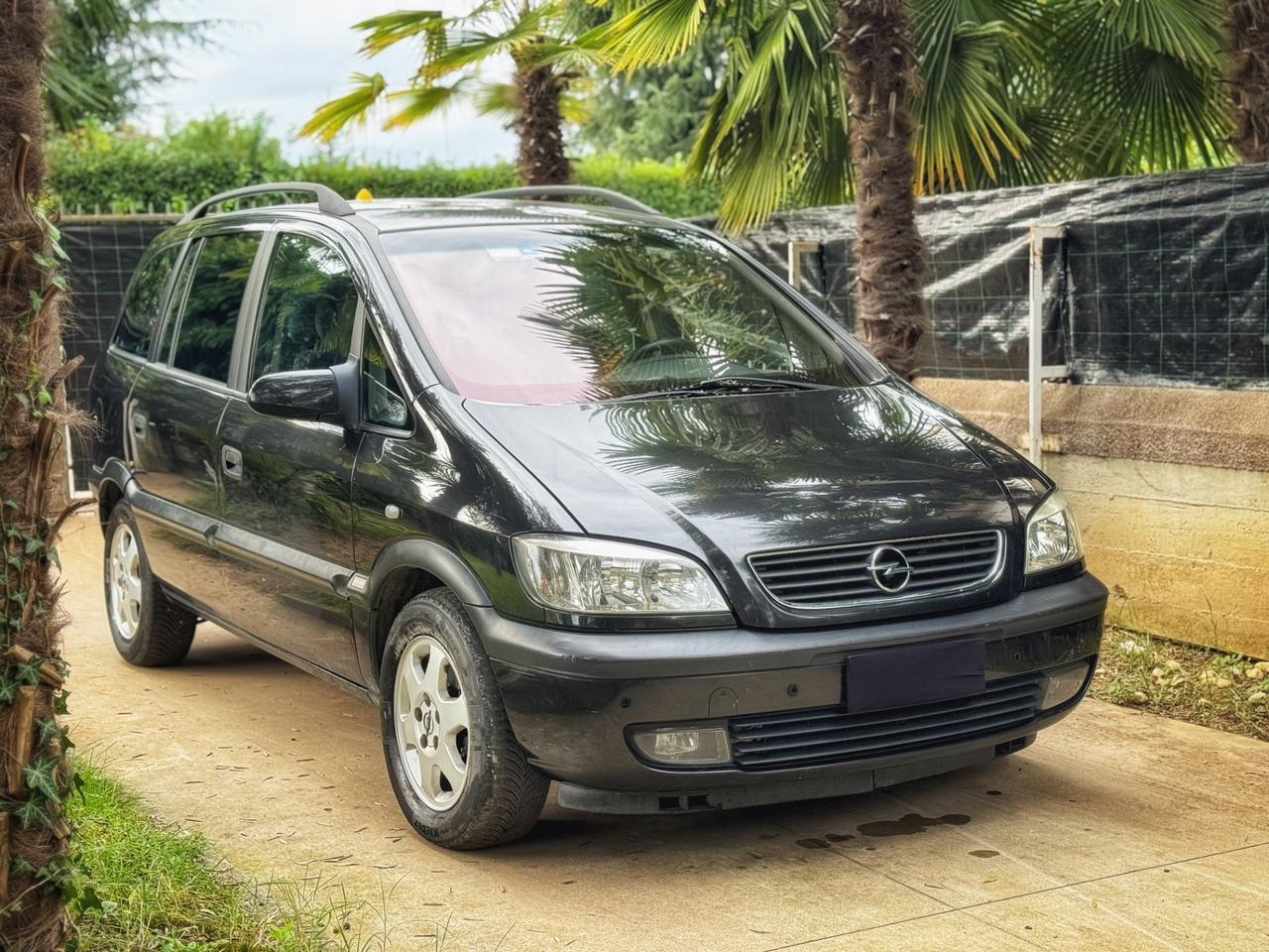 Opel Zafira 2.0 16V DTI cat Elegance