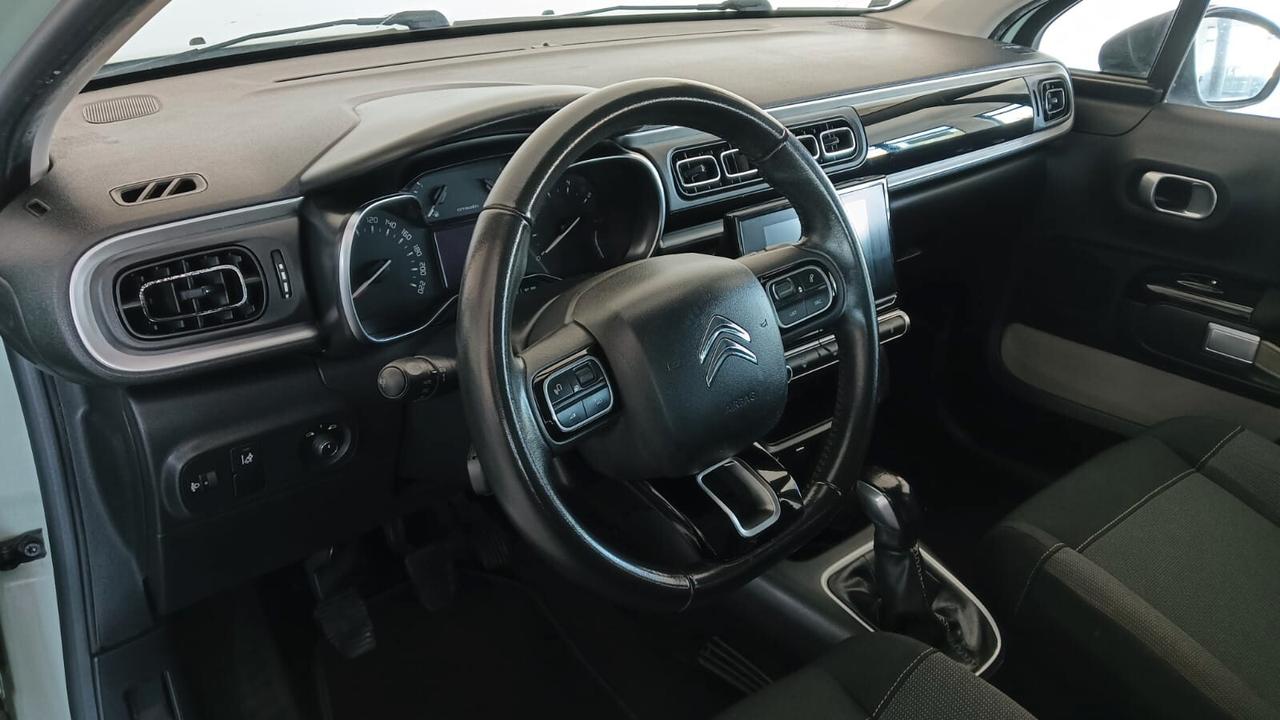 Citroen C3 PureTech 82 Shine Airbump