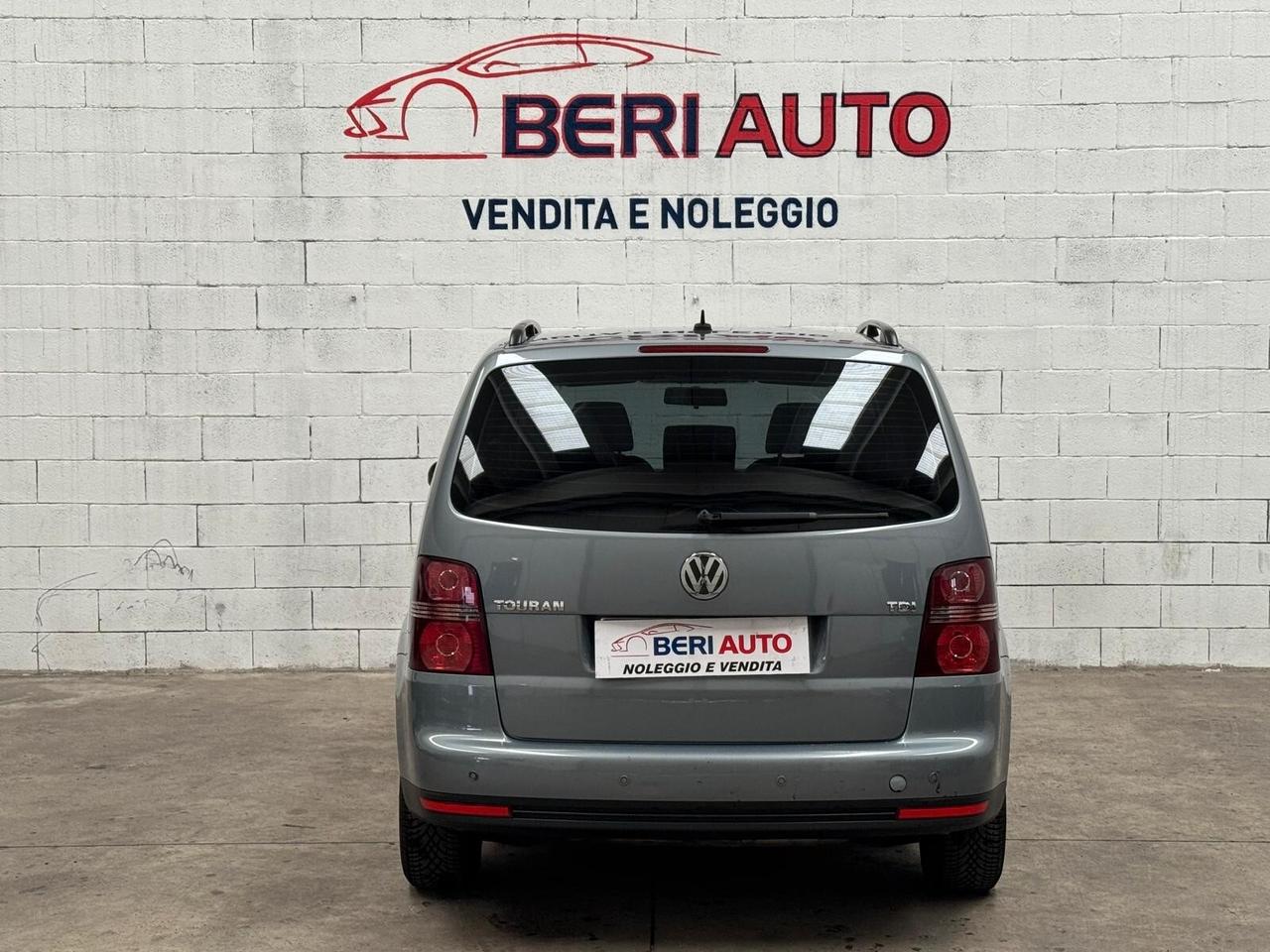 Volkswagen Touran TDI 7 posti Highline