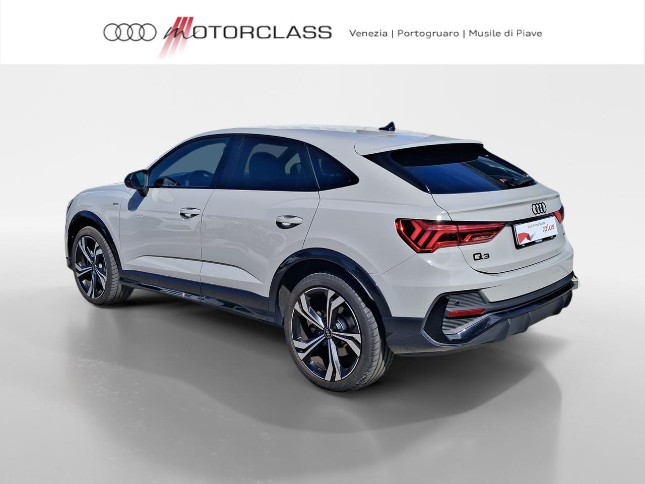 Audi Q3 sportback 40 2.0 tdi 193cv identity black quattro s tronic