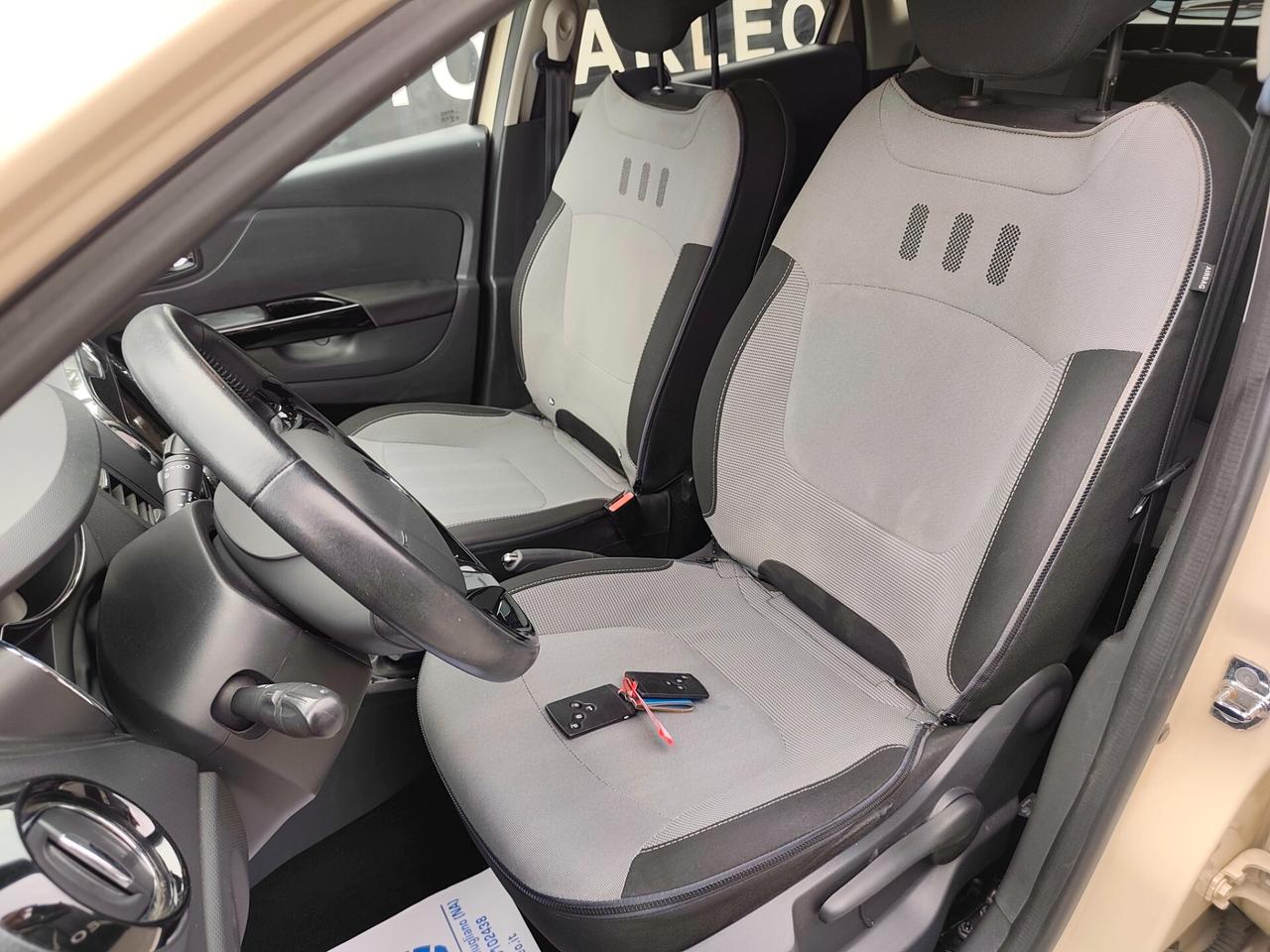 Renault Captur 1.5 dCi KM 88000 CERTIFICATI