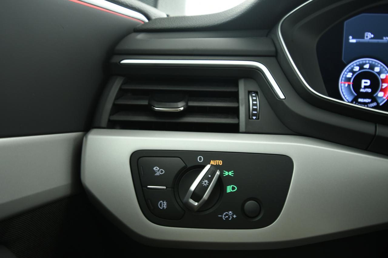 AUDI A4 Avant 35 2.0 tfsi mhev S Line edition 150cv CAMERA+ACC