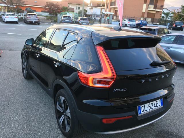 VOLVO XC40 T5 Recharge Plug-in Hybrid AT Core