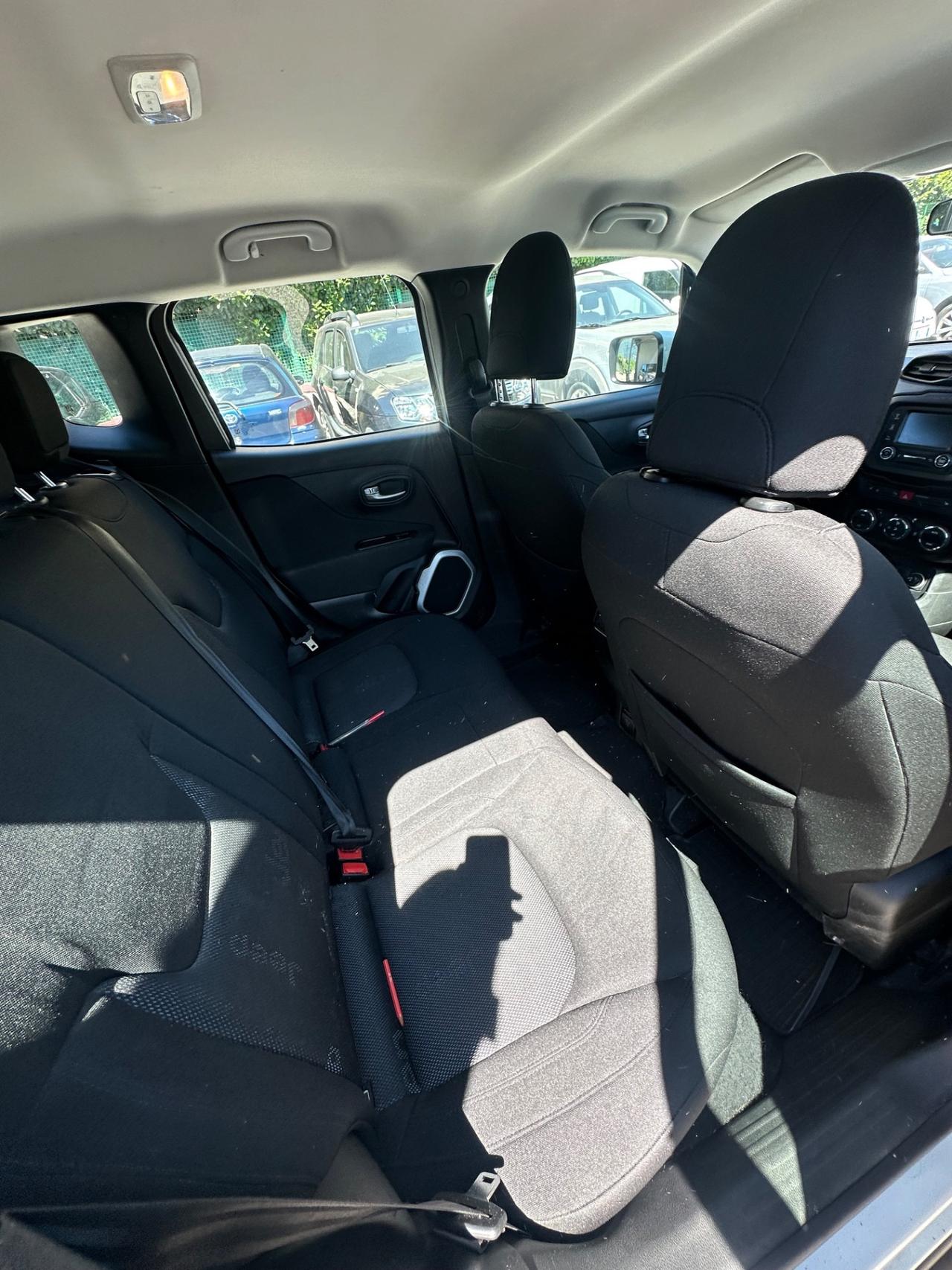 Jeep Renegade 1.6 E-TorQ EVO Longitude