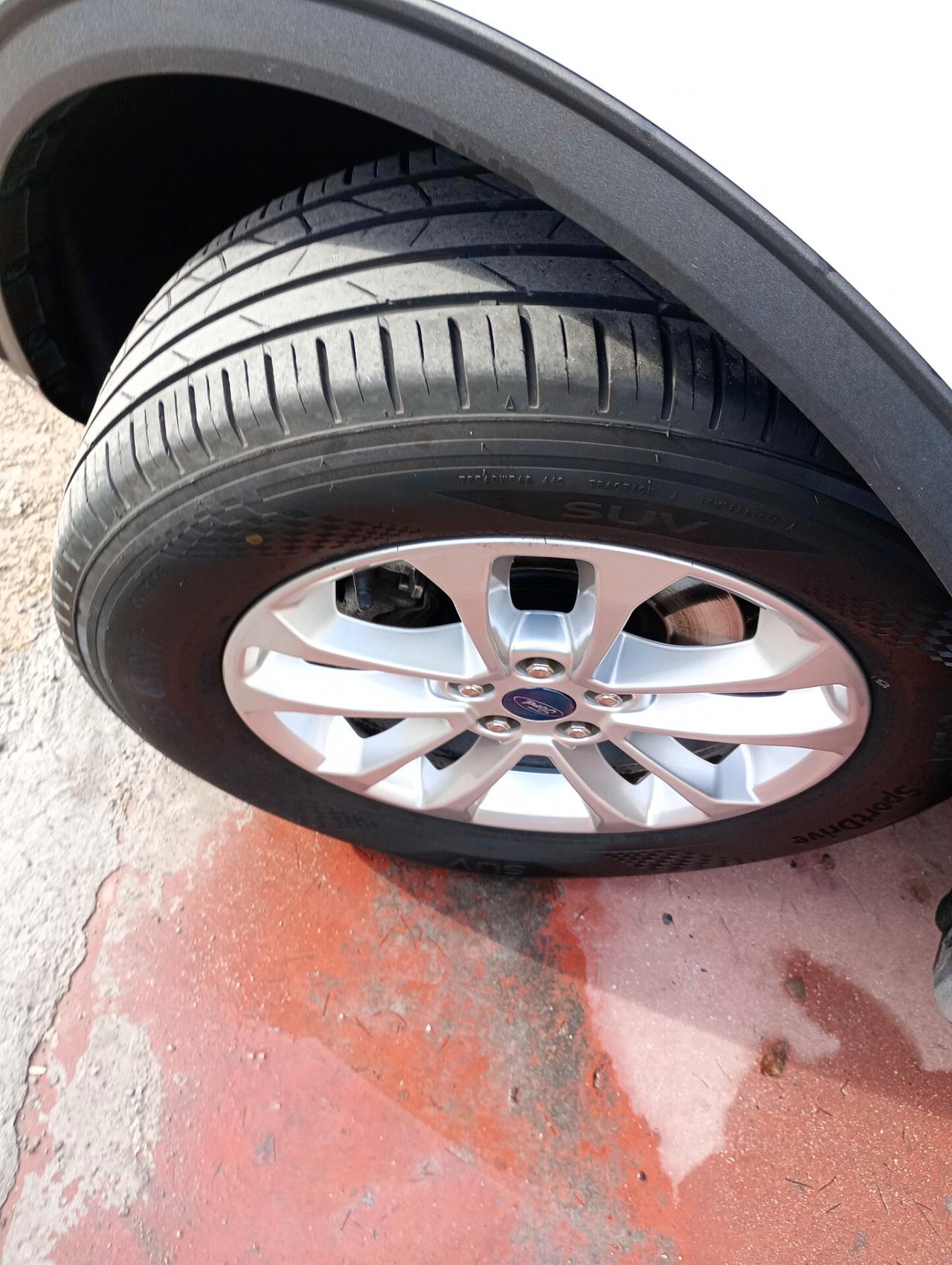 Ford Kuga 1.5 EcoBlue 120 CV aut. 2WD Titanium Business