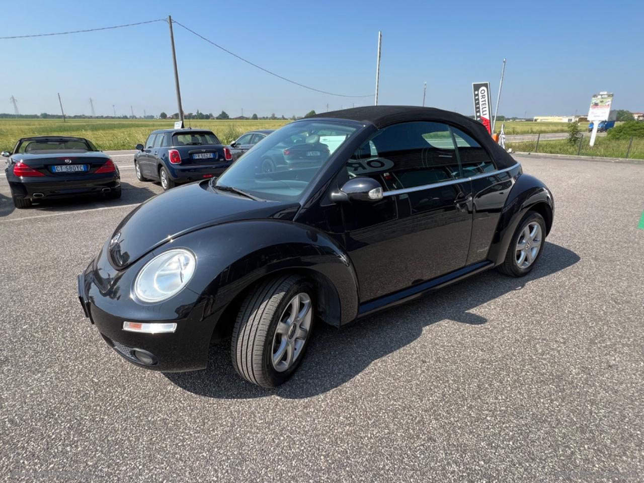 VOLKSWAGEN New Beetle 1.4 16V Cabrio FREESTYLE NEOPATENTATI