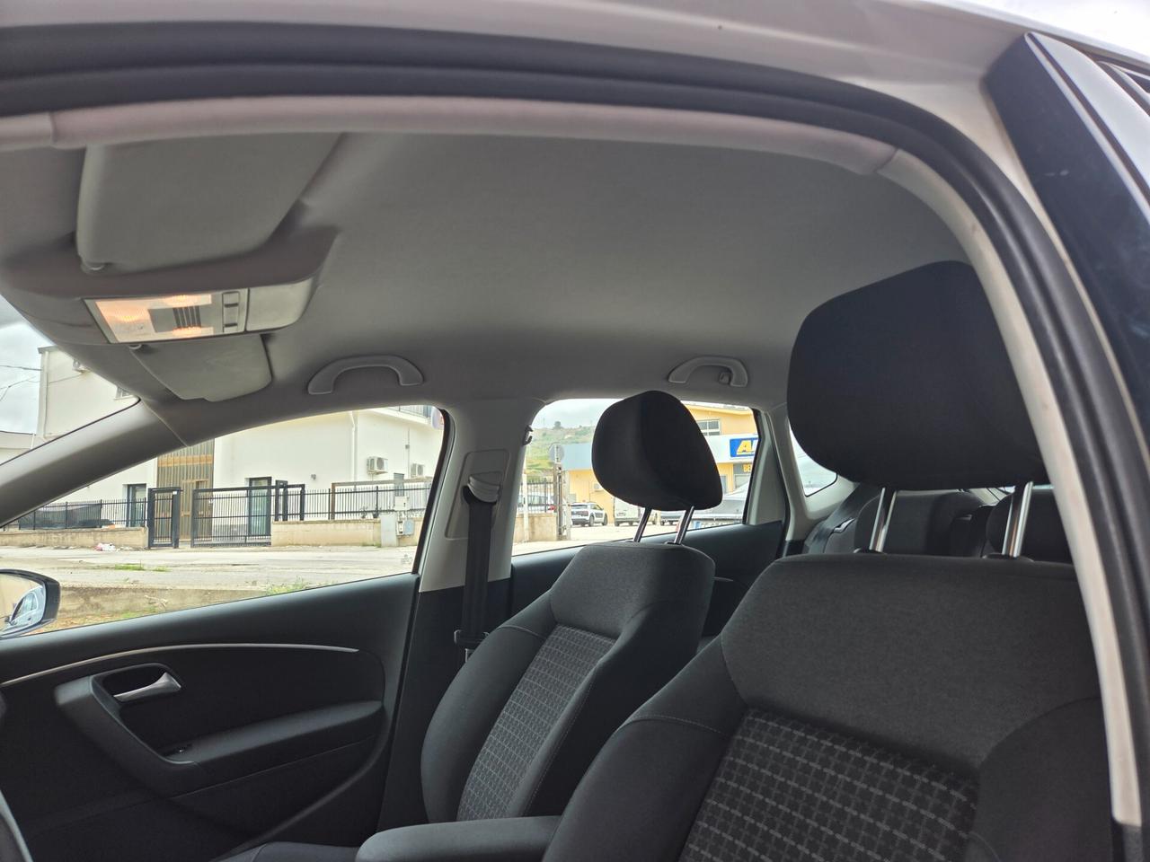 VW POLO ANNO 2014 RESTYLING KM 110000 CERTIFICATI