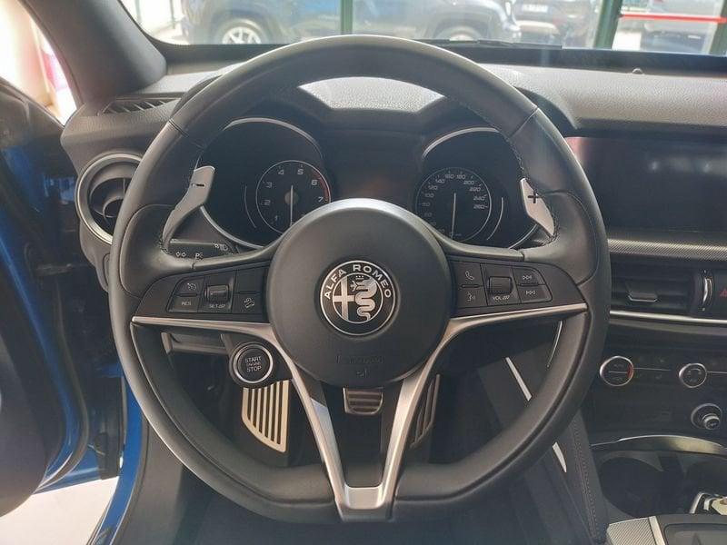 Alfa Romeo Stelvio 2.0 Turbo 280 CV AT8 Q4 Executive + Sport / Veloce