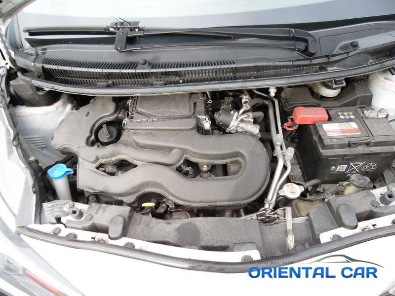 Toyota Aygo 1.0 VVT-i x-play MOLTO BELLA