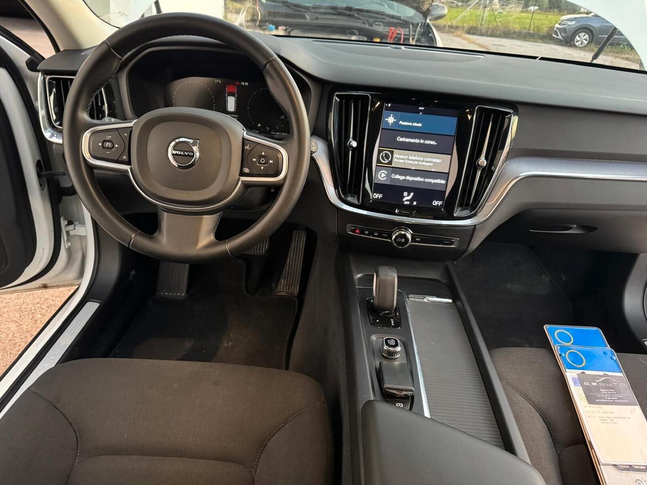 Volvo V60 2.0 b4 Momentum auto MOTORE KO
