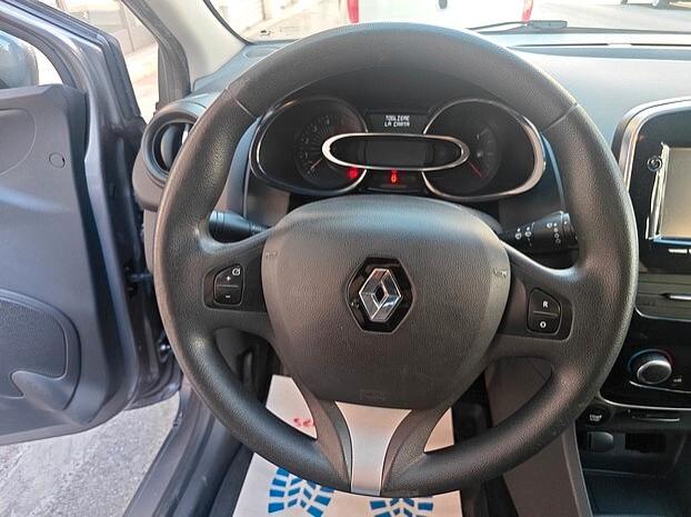 RENAULT Clio 1.5 dCi 75CV *NAVI* - 2016