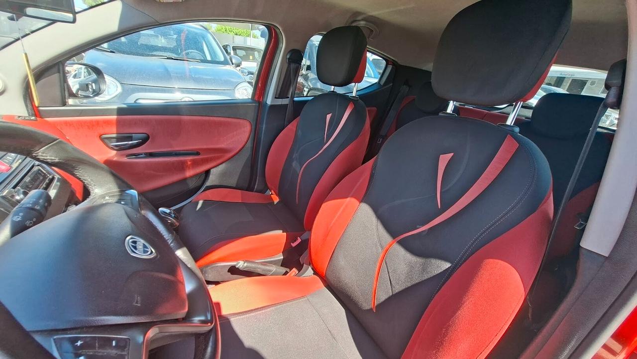 Lancia Ypsilon 1.2 69 CV 5 porte S&S 2012