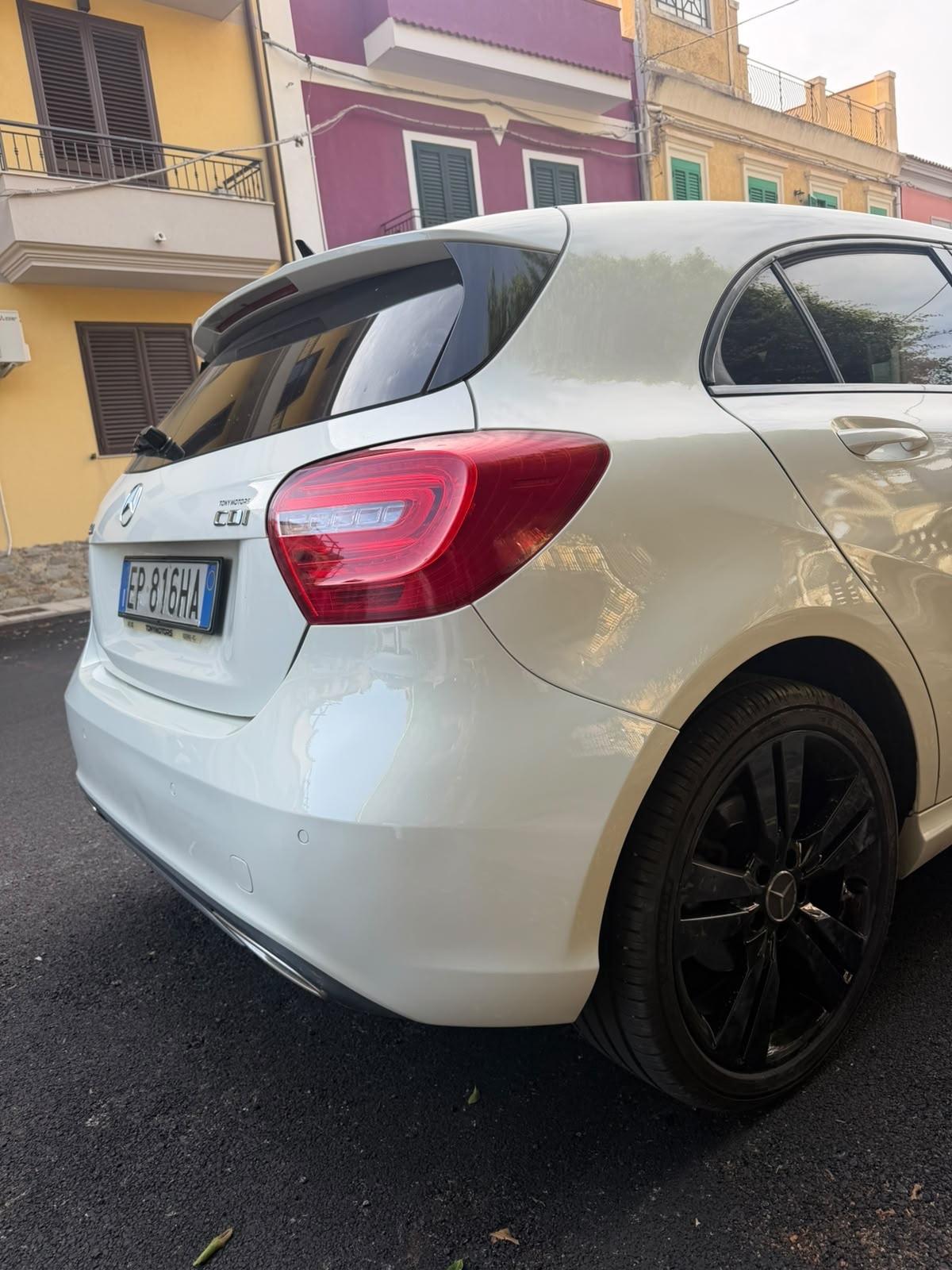 Mercedes-benz A 180 CDI BlueEFFICIENCY Automatic Executive