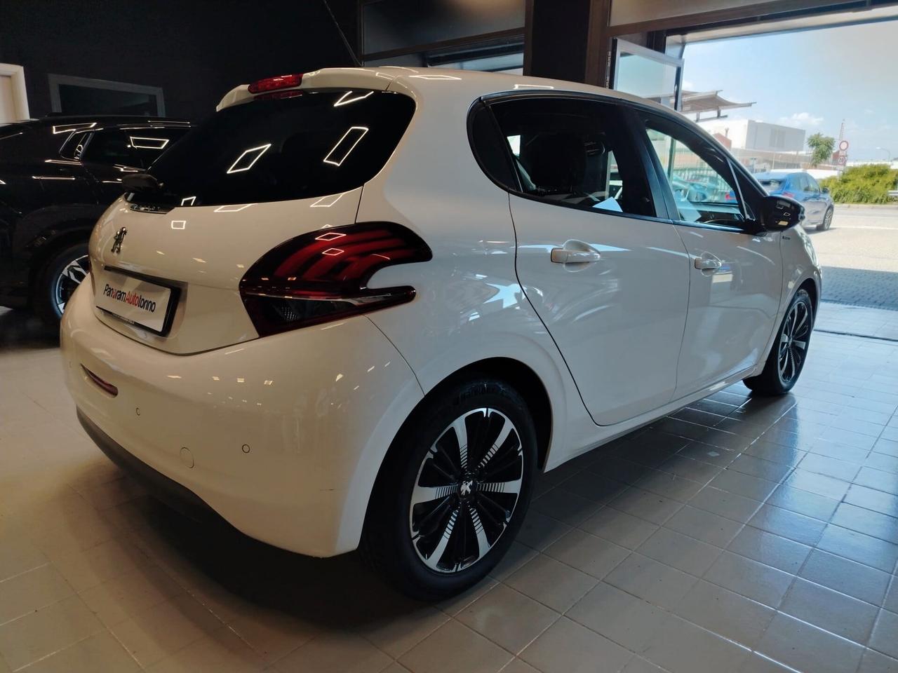 PEUGEOT 208 1° serie BlueHDi 100 S&S 5 porte S...