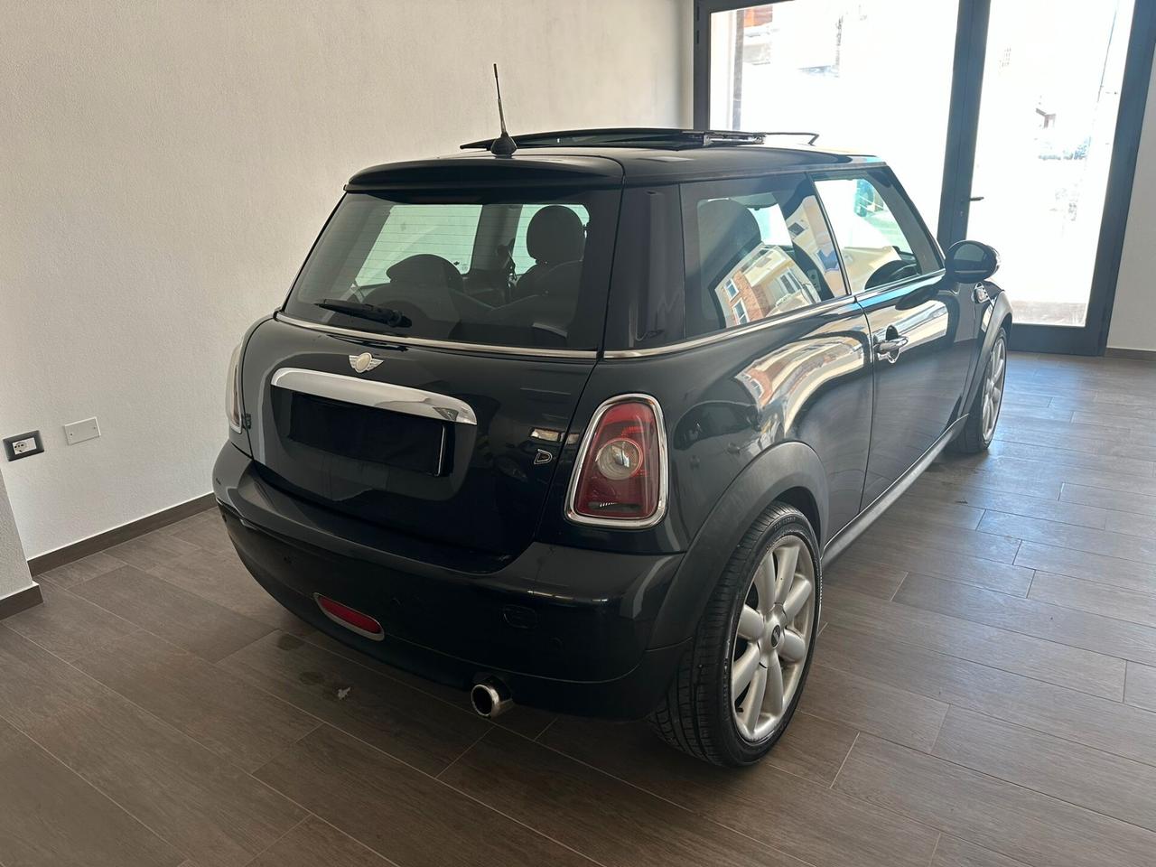 MINI COOPER D