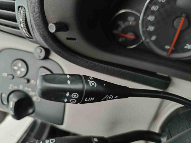 MERCEDES-BENZ CLC 220 CDI Sport