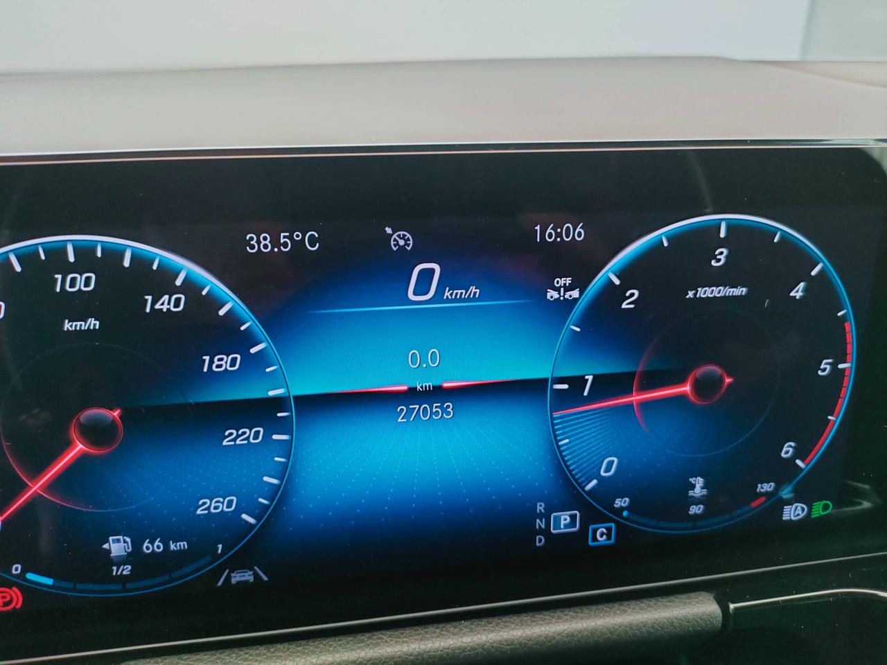 Mercedes-Benz GLA-H247 2020 - GLA 200 d Sport Plus auto
