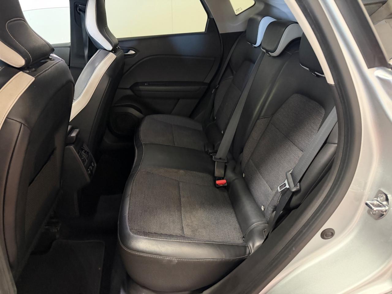 Renault Captur Full Hybrid E-Tech 145 CV Intens
