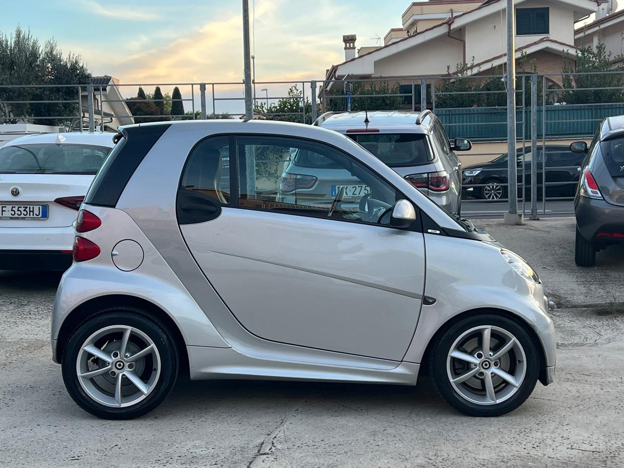 Smart ForTwo 1000 52 kW MHD coupé passion