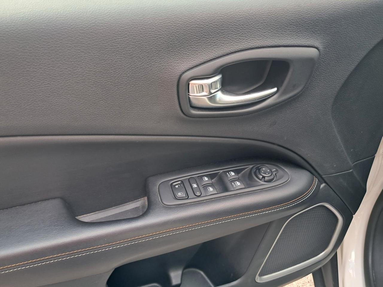 Jeep Compass 1.6 Mjt 120 cv Longitude