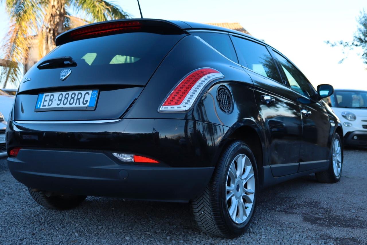 Lancia Delta 1.6 MJT DPF Platino