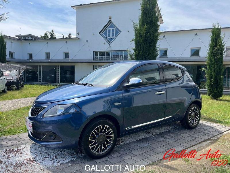 Lancia Ypsilon 1.0 FireFly 70cv S&S Hybrid GOLD