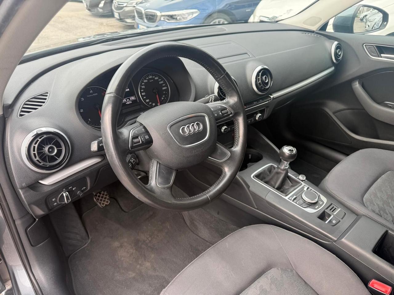 Audi A3 SPB 1.6 TDI Young