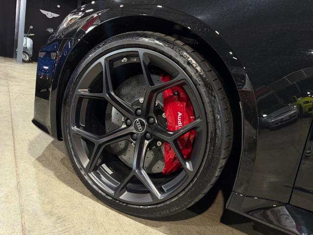 AUDI RS6 IVA ESPOSTA PARI AL NUOVO OVER 174000 EURO LISTINO