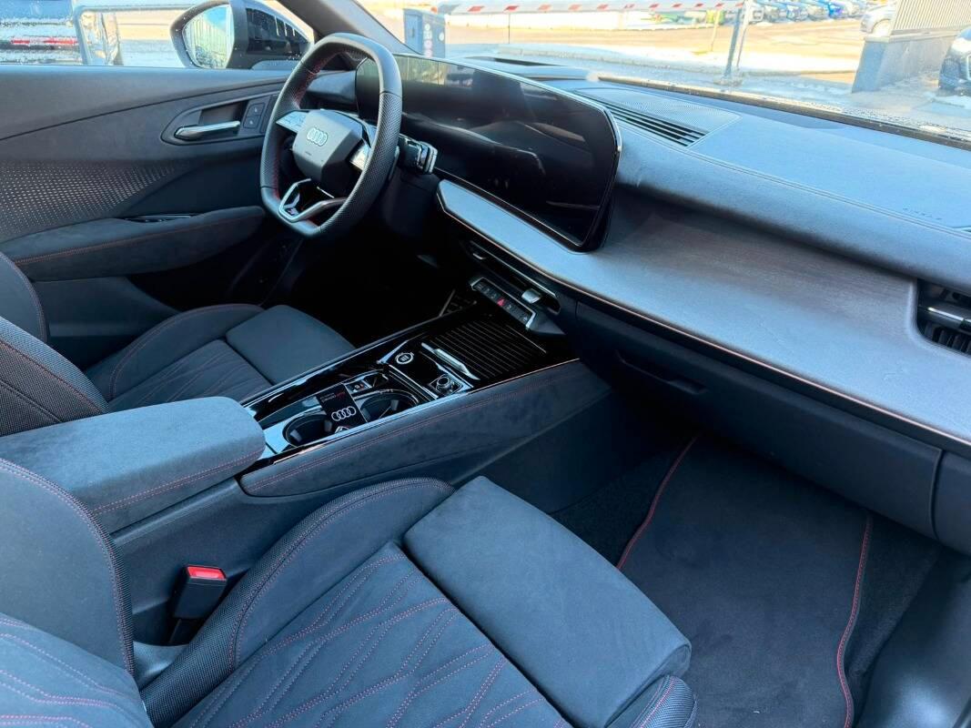 Audi Q3 Sportback Sportback TFSI S Line Quattro 204cv-Tetto-Sosp. Pneu