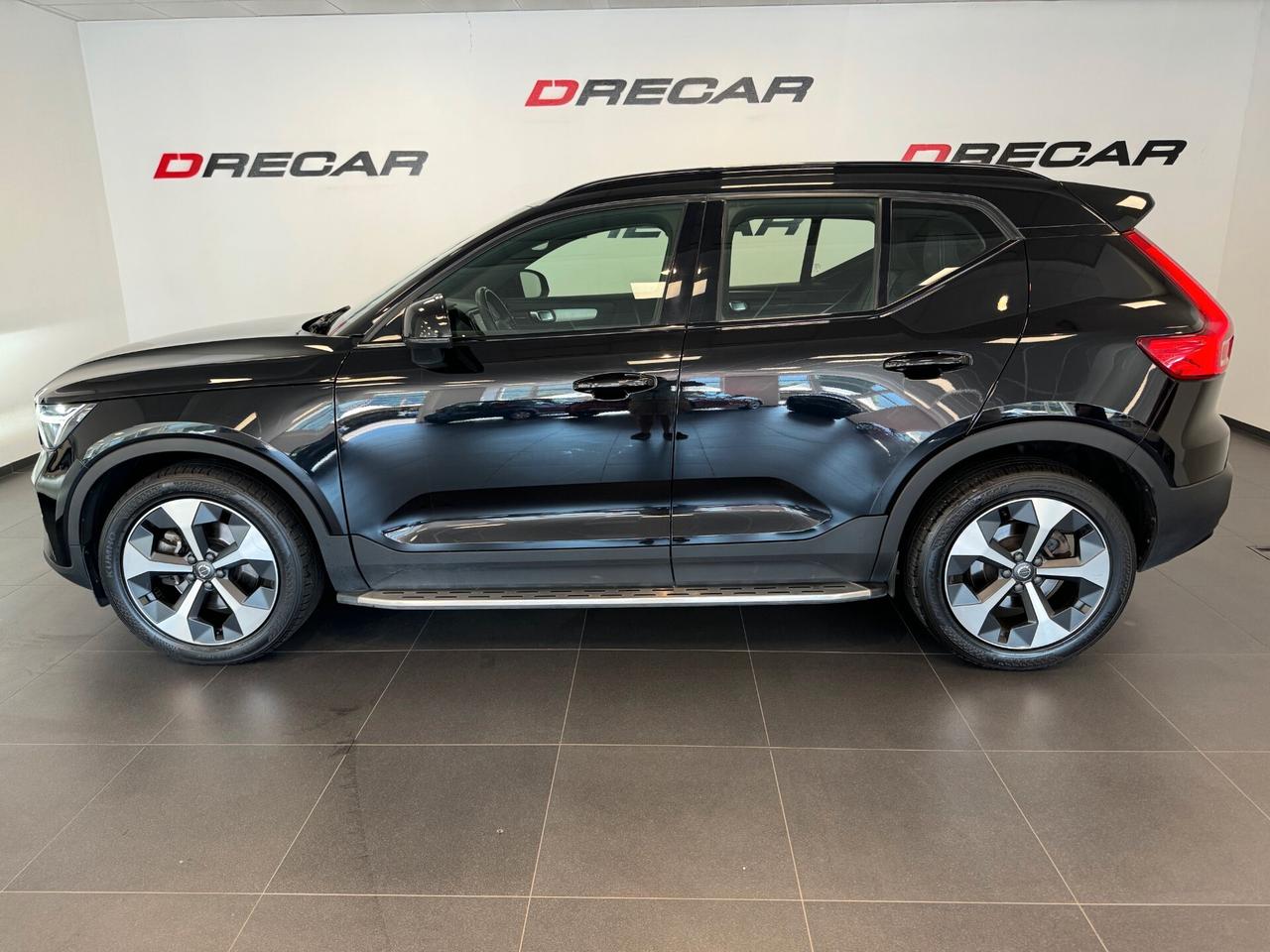 Volvo XC40 B3 automatico Plus Dark BLACK PACK UNIPROP. PEDANE