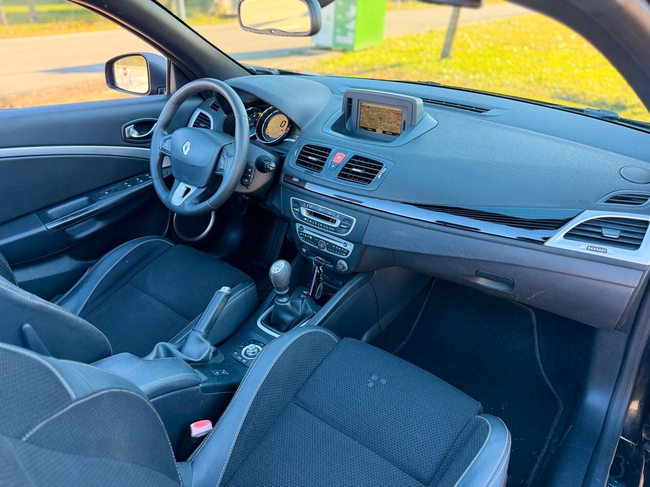 Renault Megane Mégane C-C 1.5 dCi 110CV Floride