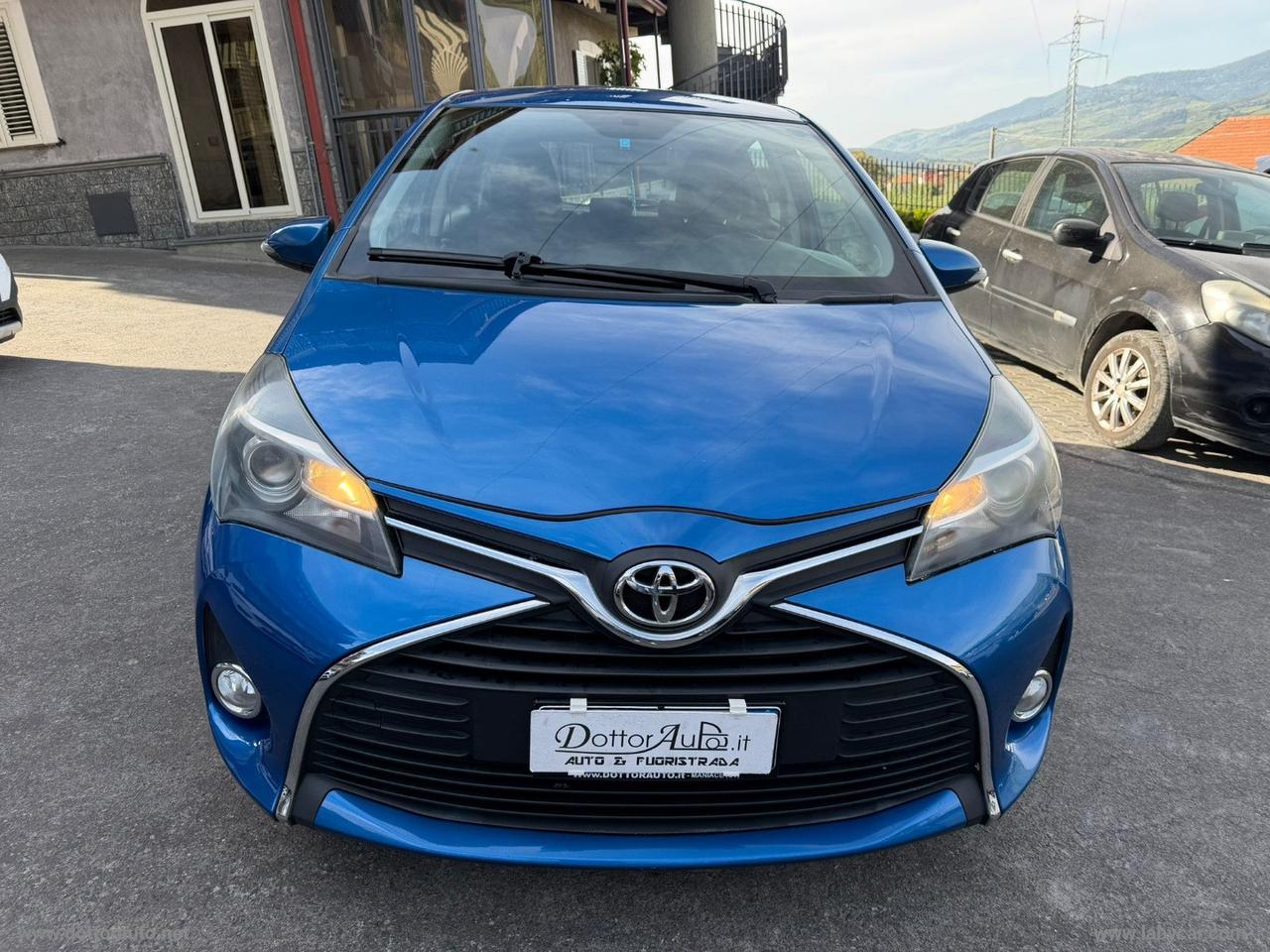 TOYOTA Yaris 1.4 D-4D 5p. Lounge
