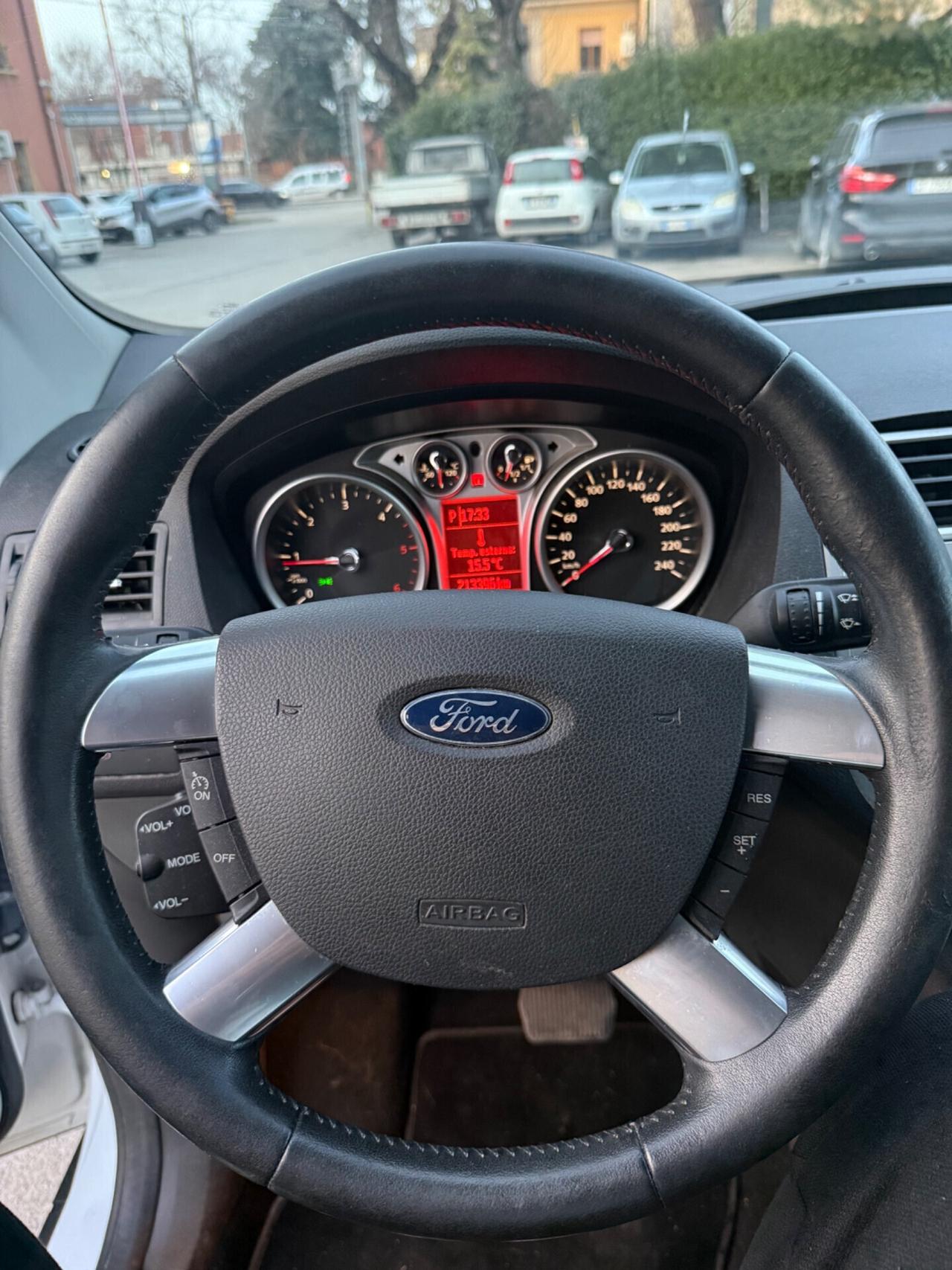 Ford Kuga 2.0 TDCi 163 CV 4WD Automatico