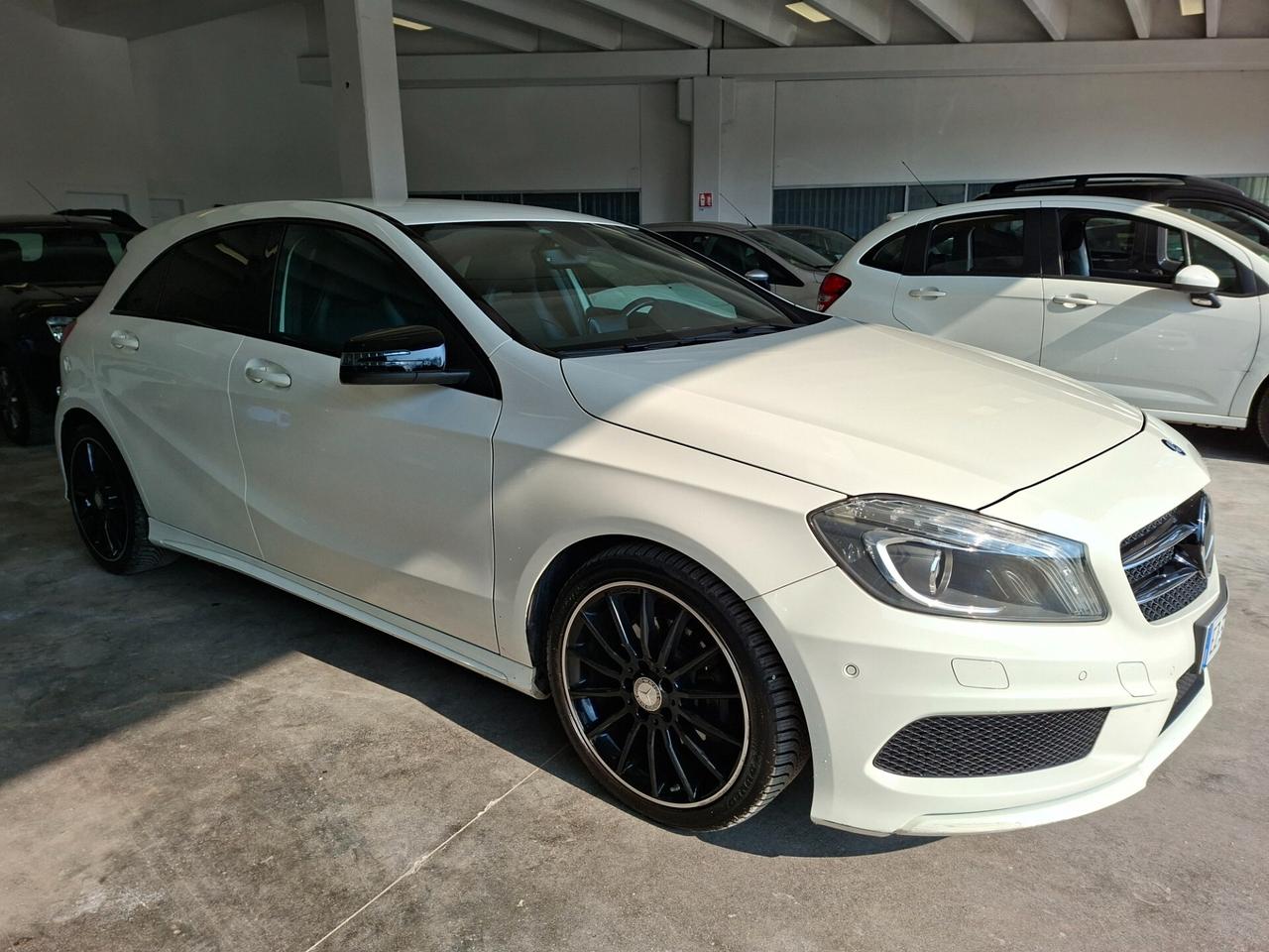 Mercedes-Benz 200 PREMIUM / EURO 6 / 156CV
