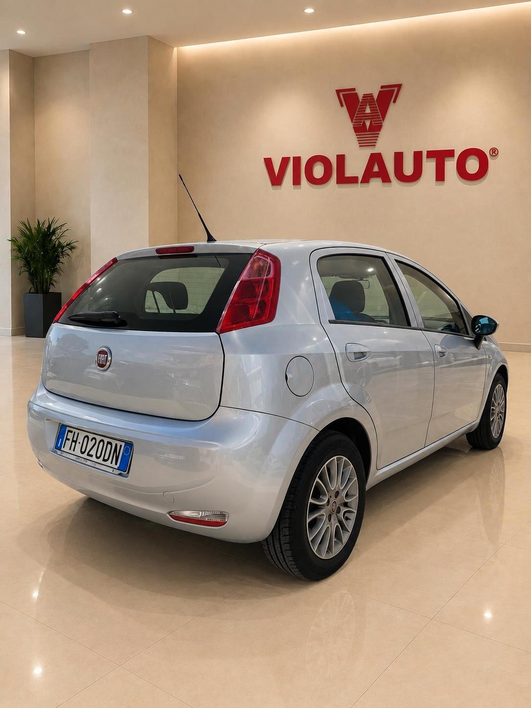 Fiat Punto 1.3 MJT II S&S 95 CV 5 porte Street