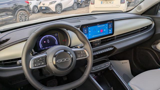 FIAT 600 HYBRID LA PRIMA DCT6 1.2cc 100cv SAFETYPACK