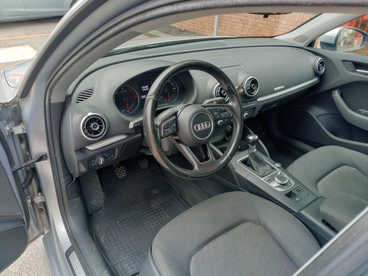 Audi A3 S Line 1.6 TDI #6643