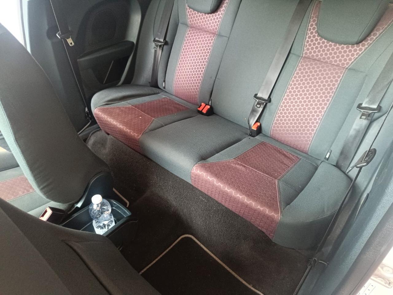 Ford Fiesta 1.4 3 porte GPL Per Neopatentati