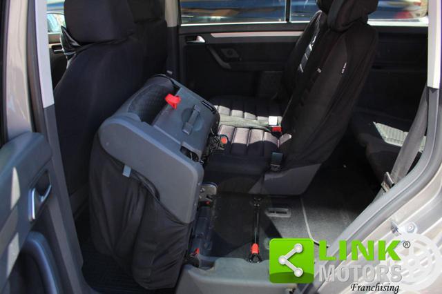 VOLKSWAGEN Touran 1.9 TDI 105CV DPF Highline 7 Posti per Neopatent..