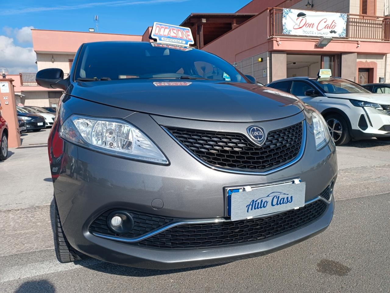 Lancia Ypsilon 1.2 69 CV 5 porte GPL Ecochic Platinum