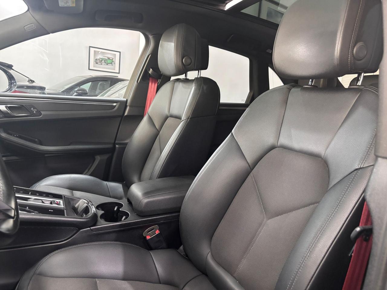 PORSCHE MACAN 2.0 265CV TETTO-NAVI