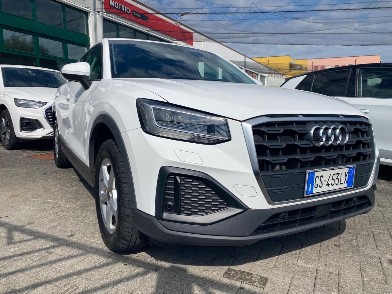 Audi Q2 35 TFSI S tronic Business