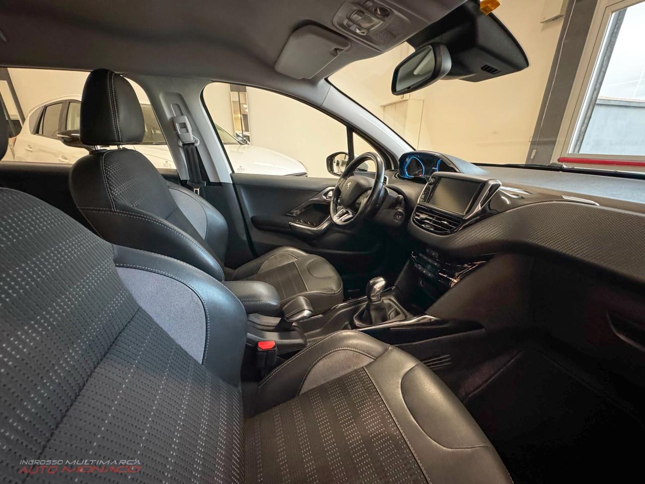 Peugeot 2008 BlueHDi 100cv Allure 2018